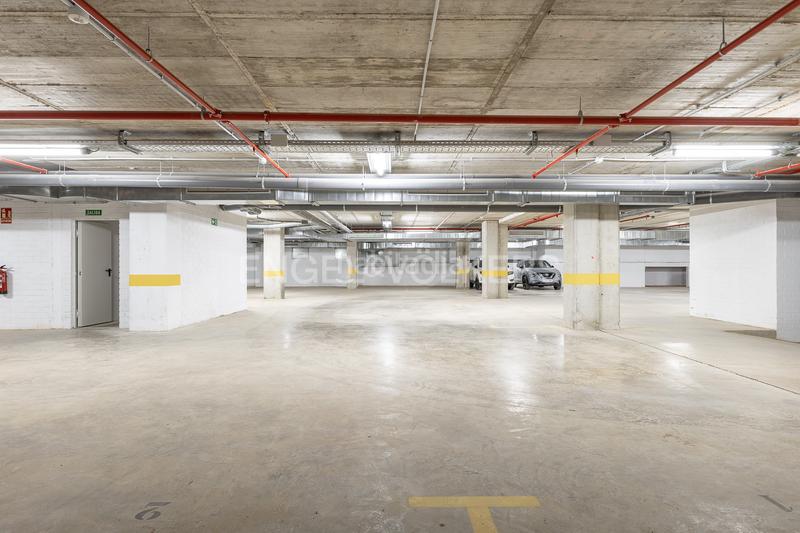 Foto 046ac2e5-324f-4f3e-a418-a0292e227418. Affitto piccolo appartamento con riscaldamento parcheggio piscina in Esplugues de Llobregat