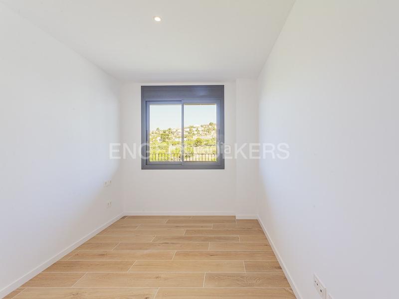 Foto 1763af53-a6aa-4a48-a92f-4ccfb22699e7. Rent apartment with heating parking pool in Finestrelles Esplugues de Llobregat