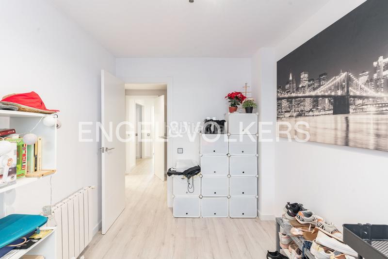 Foto 4484c748-7dd5-49e4-8bf1-8446f5080fc0. Miete appartement mit heizung pool in Montigalà Badalona