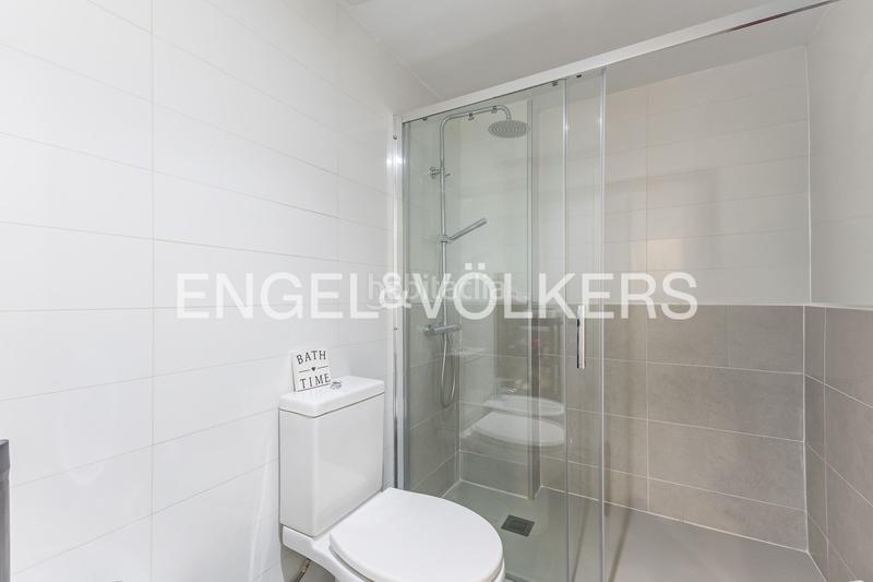 Foto e667a39f-55e4-4fd8-88e2-eb952096231a. Apartament amb calefacció aparcament piscina a La Plana Esplugues de Llobregat