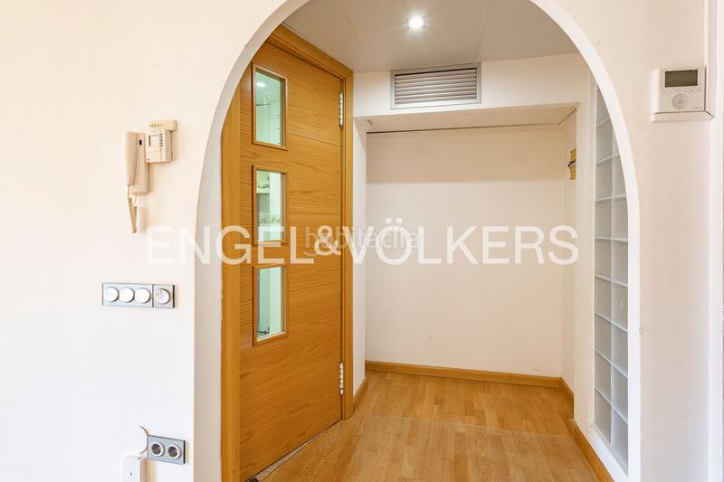 Foto e87783d5-5482-4f8f-a907-6c1b7effc1aa. Apartament amb calefacció aparcament a Sant Joan-TV3 Sant Joan Despí