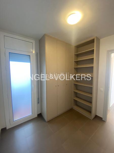 Foto 930199dd-7185-4082-a239-1a92da36bf43. Miete dachwohnung mit heizung in Aiguadolç - Sant Sebastià Sitges