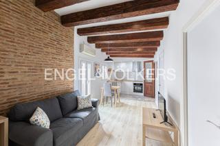 Alquiler Apartamento en St. Pere - Sta. Caterina - El Born. Fantástico piso temporal en santa caterina