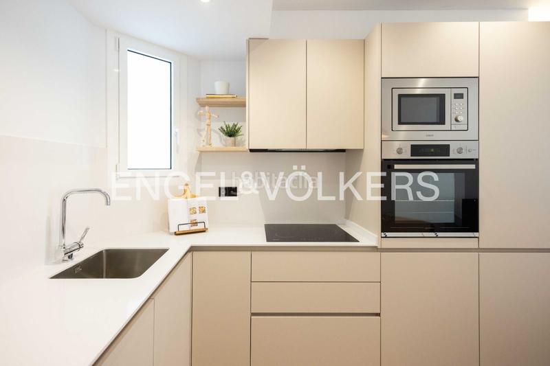 Foto 569510fd-48e5-4870-8526-b61ea68a7767. Lloguer apartament amb calefacció a Sant Gervasi - Bonanova Barcelona