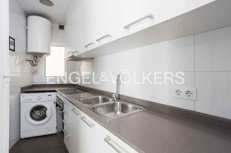 Foto 08c08fad-ee3e-4b83-a13d-5c71cf69604e. Lloguer apartament amb calefacció a Sant Gervasi - Bonanova Barcelona