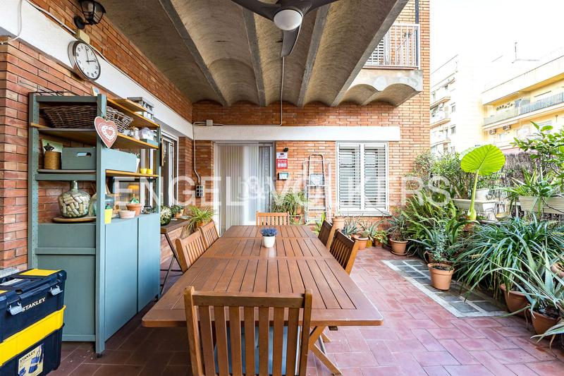 Foto 78cdde6b-2165-4e7c-a6dc-ed0fc4385df8. Apartament amb calefacció a Centre Sant Boi de Llobregat