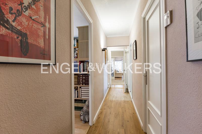 Foto 80cd9751-71ff-4e15-afb3-9ce86f87e53a. Apartament amb calefacció a Centre Sant Boi de Llobregat