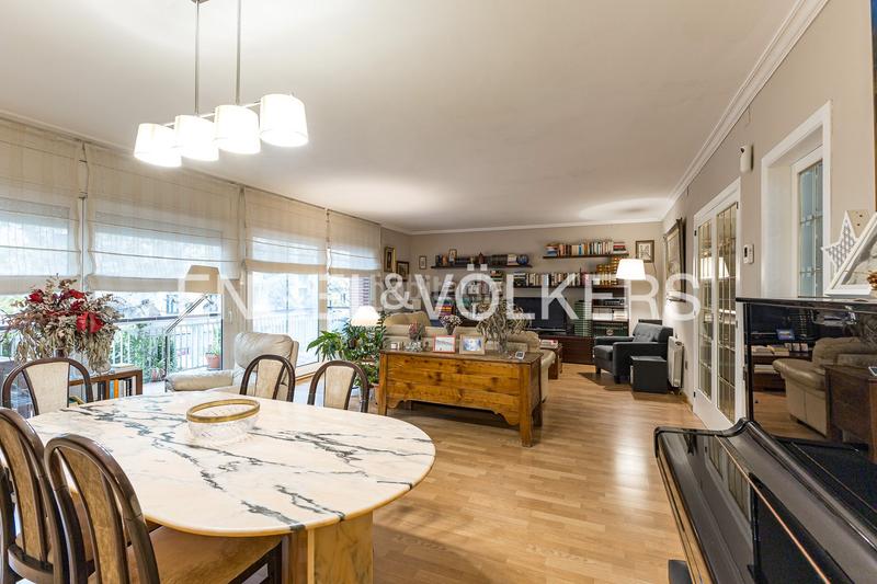 Foto f5b02b56-6098-45a4-8ca1-ae2a68c273ba. Apartament amb calefacció a Centre Sant Boi de Llobregat