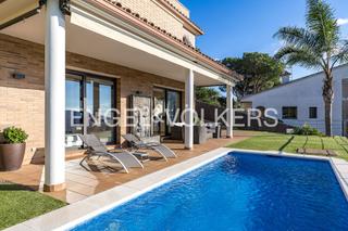 Miete Haus in Cabrils. Exclusiva casa en cabrils con espectaculares vistas al mar y la