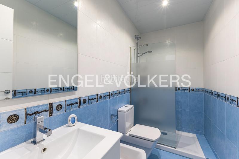 Foto 925662ad-fdbb-4893-aa57-ad0a16ceab05. Miete haus mit heizung pool in Cabrils