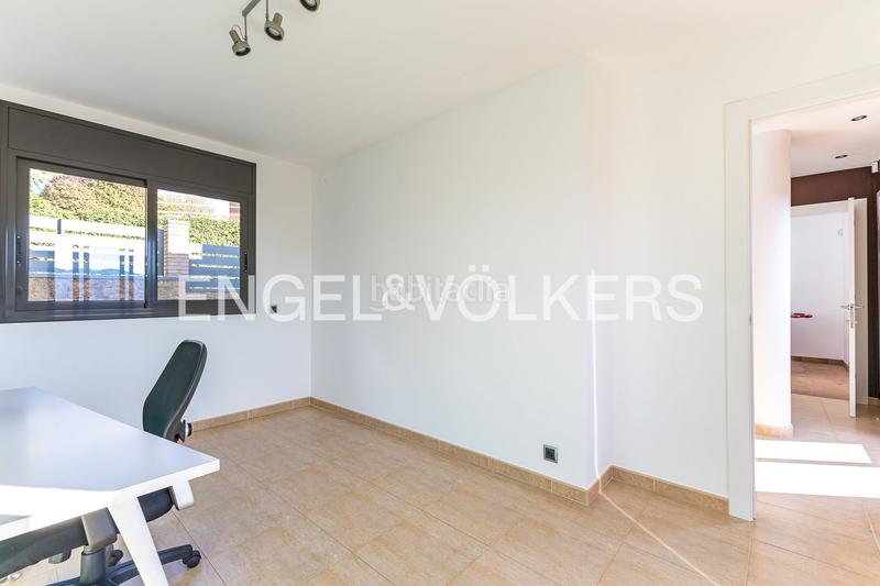 Foto 9c0c0069-e438-40d8-88f4-583deb996bdb. Miete haus mit heizung pool in Cabrils