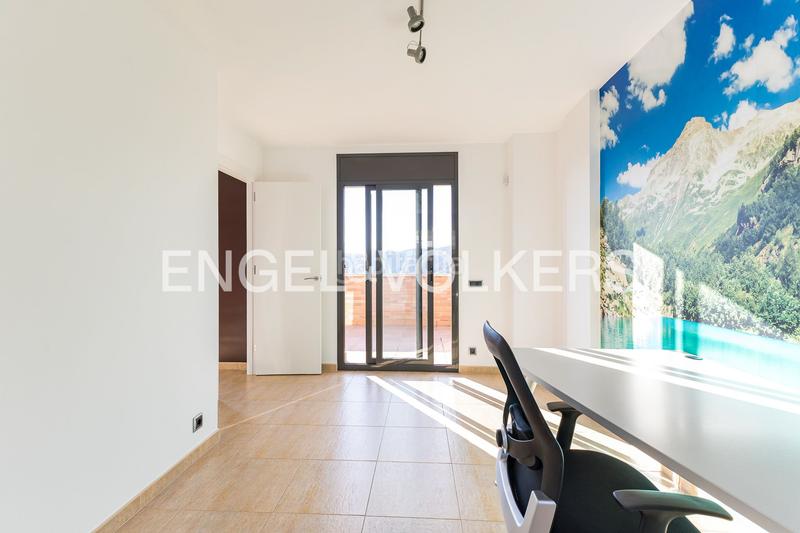 Foto b5d8f889-de73-43f2-af78-5a74e6a8741b. Miete haus mit heizung pool in Cabrils