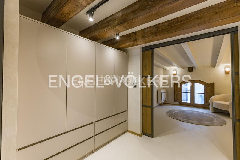 Foto 94d3bd9c-c1f1-454c-af0a-53f8e70d04d4. Àtic amb calefacció a Vila de Gràcia Barcelona