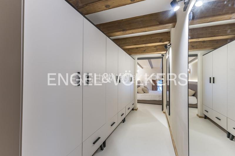 Foto b20b4412-422c-436d-838f-abbea08805e0. Àtic amb calefacció a Vila de Gràcia Barcelona