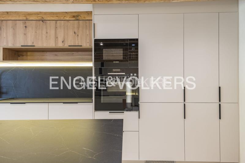 Foto eccfba24-da58-41ac-ae35-1b6073d17281. Àtic amb calefacció a Vila de Gràcia Barcelona