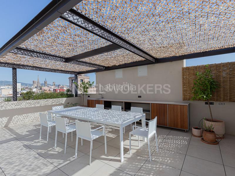 Foto cbe1a604-fa3e-4809-870e-0a0bfbf48f27. Affitto piccolo appartamento con riscaldamento parcheggio piscina in Barcelona