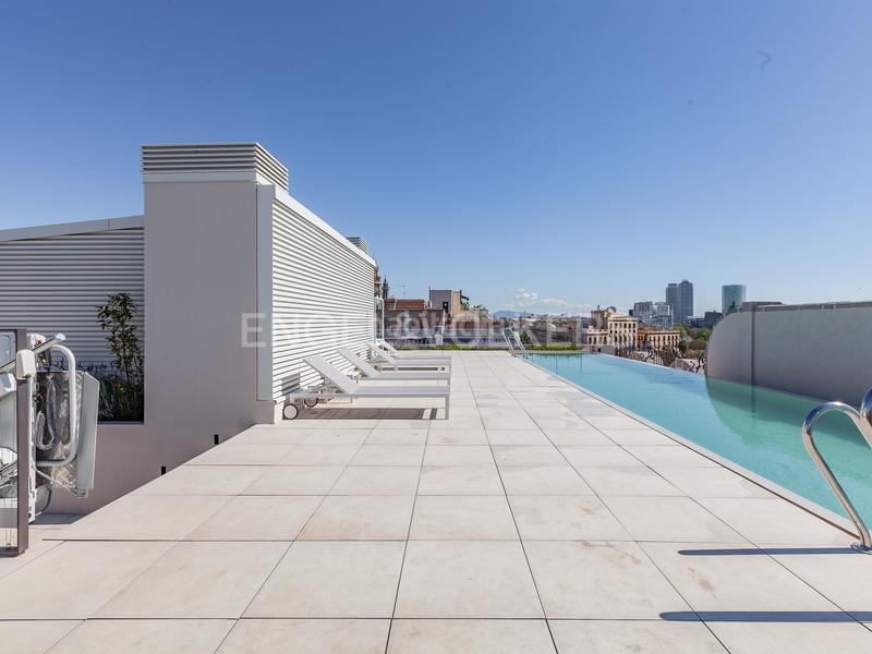 Foto 4efbdab7-9696-45c0-9f71-4092d6c8ba6c. Alquiler apartamento lujo del siglo xxi en un edificio historico en Barcelona