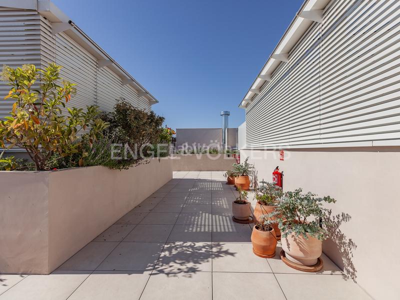 Foto 73ae9611-39e5-48d8-ad0a-03a0f7745229. Lloguer apartament amb calefacció aparcament piscina a Barcelona