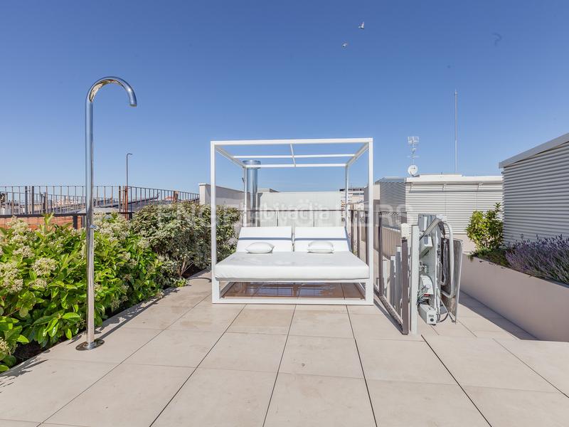 Foto 7f996be0-622d-4d05-8fbf-4461204a8bde. Lloguer apartament amb calefacció aparcament piscina a Barcelona