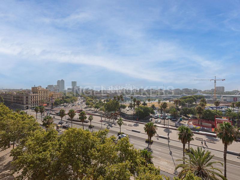 Foto f53196e5-5d4a-4e43-9d34-e593ff4b3fd1. Lloguer apartament amb calefacció aparcament piscina a Barcelona