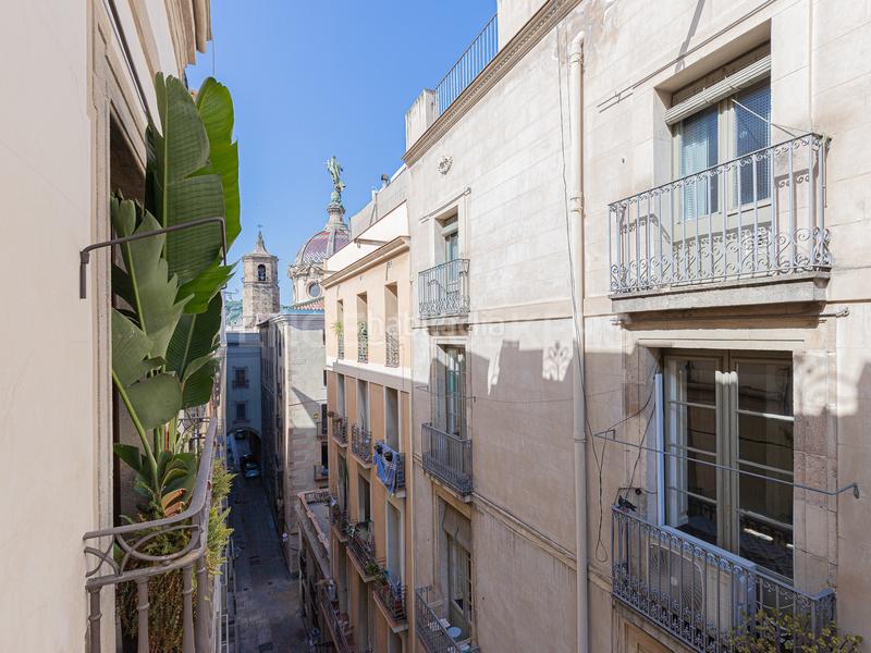 Foto b35b56d2-4eb5-4e1a-a246-4be0a2a8ea1b. Miete appartement mit heizung parking pool in Gòtic Barcelona