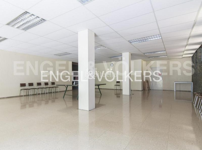 Foto 2fb43bae-281a-4036-a8af-6c876ffbd103. Piccolo appartamento con riscaldamento parcheggio piscina in Barcelona