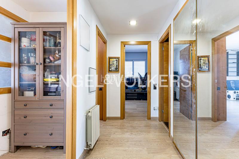 Foto 3fd25414-25cc-42ff-94ed-d5191ab48ea6. Piccolo appartamento con riscaldamento parcheggio piscina in Barcelona