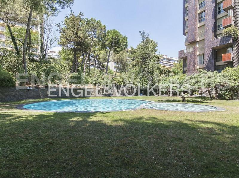 Foto 8074348d-761e-4aea-856b-ff5cc2e17717. Piccolo appartamento con riscaldamento parcheggio piscina in Barcelona