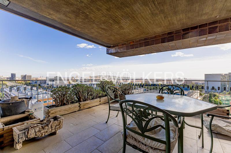 Foto a49a0ca6-9f89-4d19-ae0a-2292586b8dcd. Piccolo appartamento con riscaldamento parcheggio piscina in Barcelona