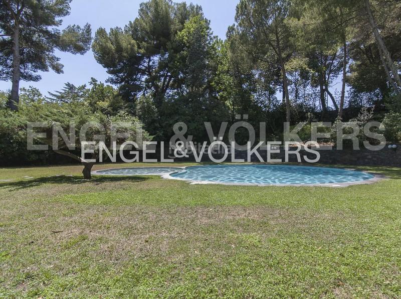 Foto c3ba8175-d265-434f-b306-18593dd249db. Piccolo appartamento con riscaldamento parcheggio piscina in Barcelona