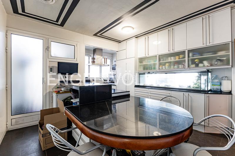 Foto de25a386-d72c-4841-b494-021804d67eda. Piccolo appartamento con riscaldamento parcheggio piscina in Barcelona