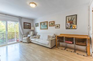 Appartement à Centre. Apartamento en el corazón de  sant just desvern para reformar