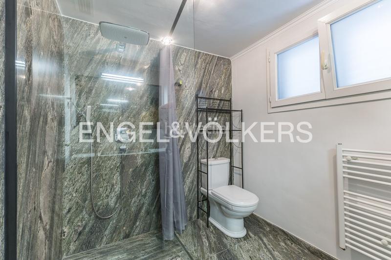 Foto 28ce4b16-4d9a-4613-8c0d-ca69b2c5f0ab. Lloguer casa amb calefacció aparcament piscina a Gavà