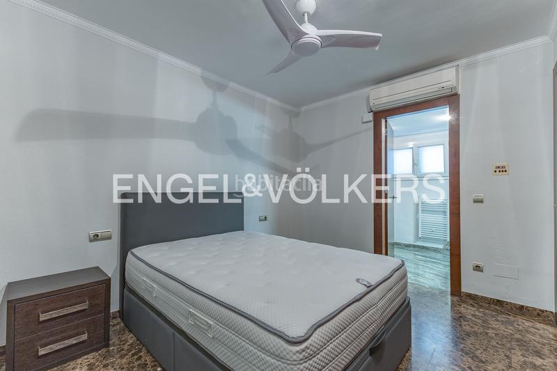 Foto 6f2daa53-dc4a-4c6f-968a-f31e7bf0aefc. Lloguer casa amb calefacció aparcament piscina a Gavà