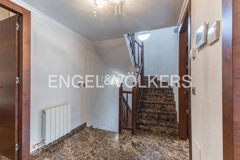 Foto e858b335-16c5-4fac-9157-5d11962513d5. Lloguer casa amb calefacció aparcament piscina a Gavà