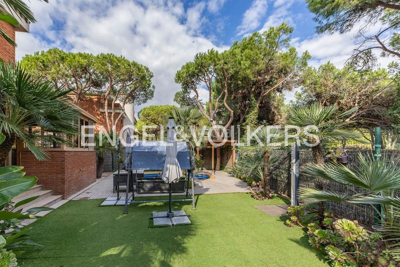 Foto 265fea45-9749-4465-8fd1-59f715273379. Miete haus mit heizung parking pool in Gava Mar Gavà