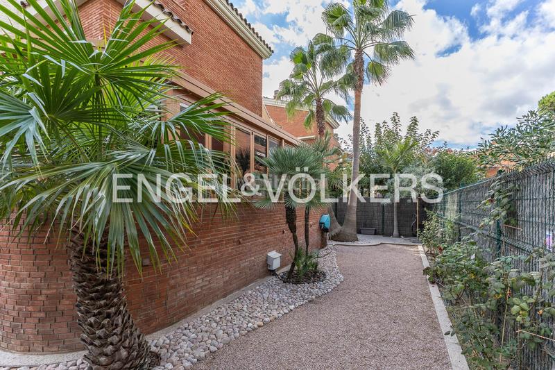 Foto b6a265a9-9e03-4713-903e-04d06c7345dc. Miete haus mit heizung parking pool in Gava Mar Gavà