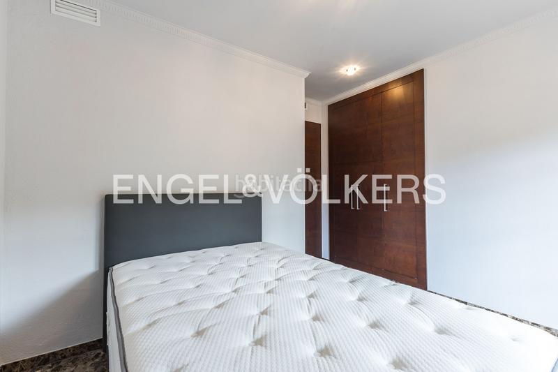 Foto c621b534-dde4-4647-a834-e5898150928d. Miete haus mit heizung parking pool in Gava Mar Gavà