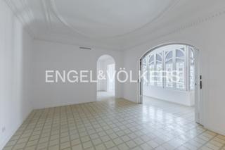 Rent Apartment in Dreta de l´Eixample. Elegante vivienda reformada con estilo y luz en el eixample