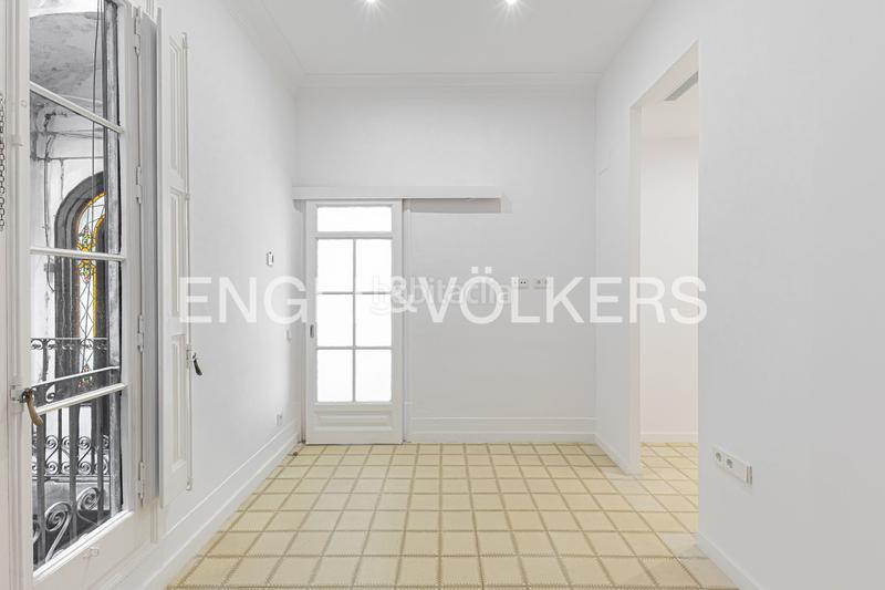 Foto 03f79ed4-9345-4976-bd52-5f0d9e057d0e. Lloguer apartament amb calefacció a Dreta de l´Eixample Barcelona