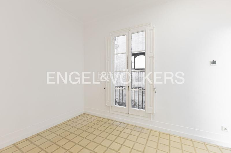 Foto 59d70236-5a31-4fb9-8ebb-d1ee250bef05. Lloguer apartament amb calefacció a Dreta de l´Eixample Barcelona