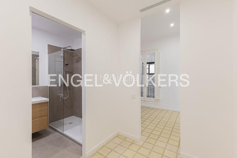 Foto 76f73418-ae17-40d2-892b-510fe9e4b2d0. Lloguer apartament amb calefacció a Dreta de l´Eixample Barcelona