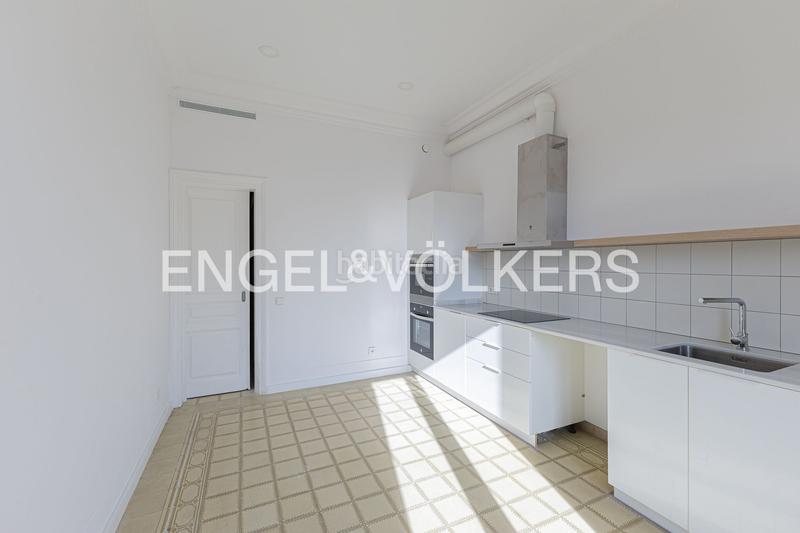 Foto ee8c6fee-8d29-4c03-ad2b-3f27ce28dd7d. Location appartement avec chauffage dans Dreta de l´Eixample Barcelona