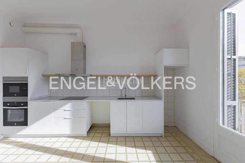 Foto 1dc0c5f7-2119-43e5-b188-b169b4bb655a. Rent apartment with heating in Dreta de l´Eixample Barcelona