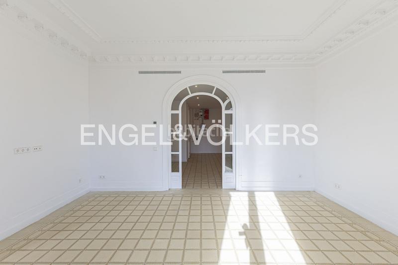 Foto 9b6d3be0-08b5-4ca5-924a-612635a410bd. Rent apartment with heating in Dreta de l´Eixample Barcelona