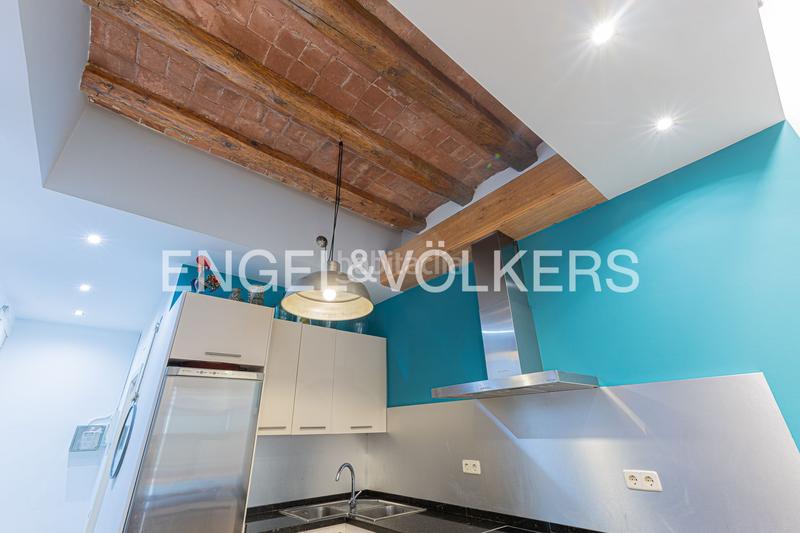 Foto c4a61b96-c490-472e-86c1-e680ed1ac858. Piccolo appartamento con riscaldamento in Dreta de l´Eixample Barcelona