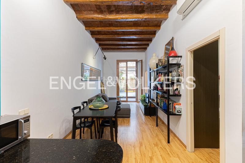 Foto ff10eff1-c44a-44ee-9a2f-73ed7cb23db8. Piccolo appartamento con riscaldamento in Dreta de l´Eixample Barcelona