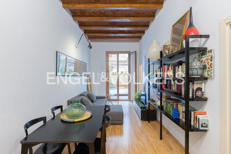 Foto ff69b237-7d64-4080-9fd9-261fe14db8e9. Piccolo appartamento con riscaldamento in Dreta de l´Eixample Barcelona