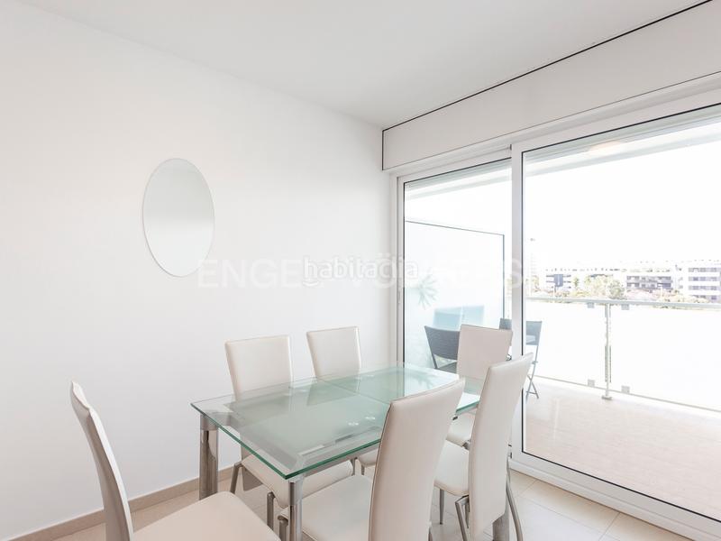 Foto 956c2436-4de5-4e9e-b245-b3424d6d7ebe. Lloguer apartament amb calefacció aparcament piscina a Sitges