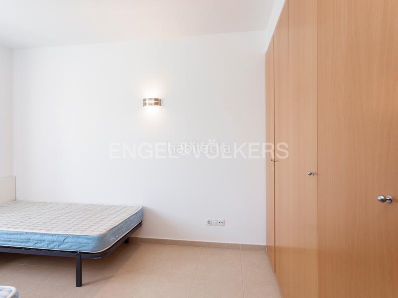 Foto f82de922-ff67-4663-a77f-d4f5ebdc8dcb. Rent apartment with heating parking pool in Aiguadolç - Sant Sebastià Sitges